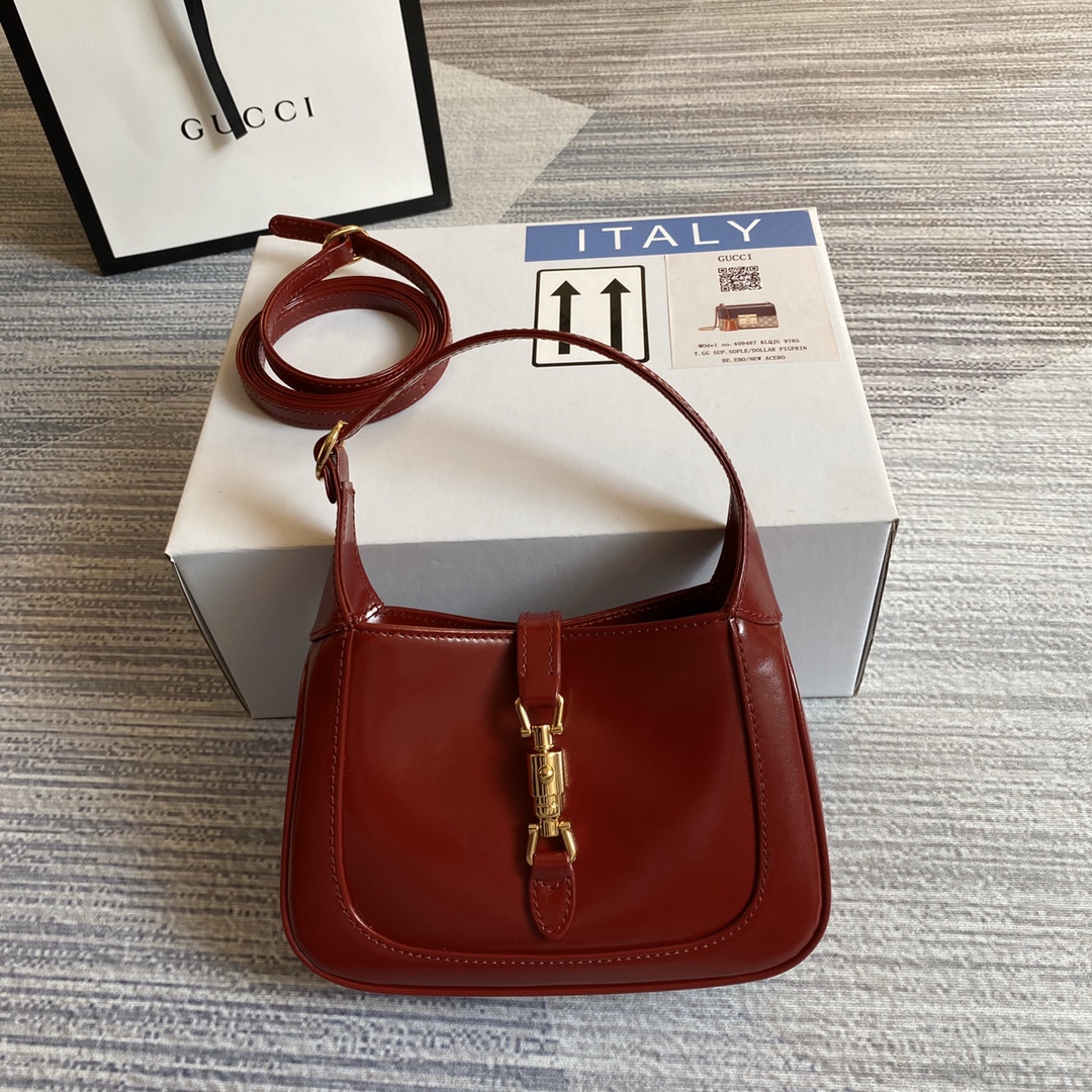 Gucci Jackie 1961 Mini Shoulder Bag 637091 Red